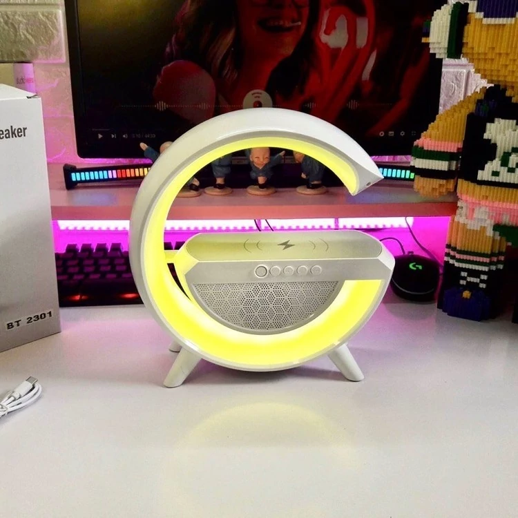 شارژر بی سیم و چراغ رومیزی اسپیکر دار BT-2301 15W BT-2301 15W wireless charger and desk lamp with