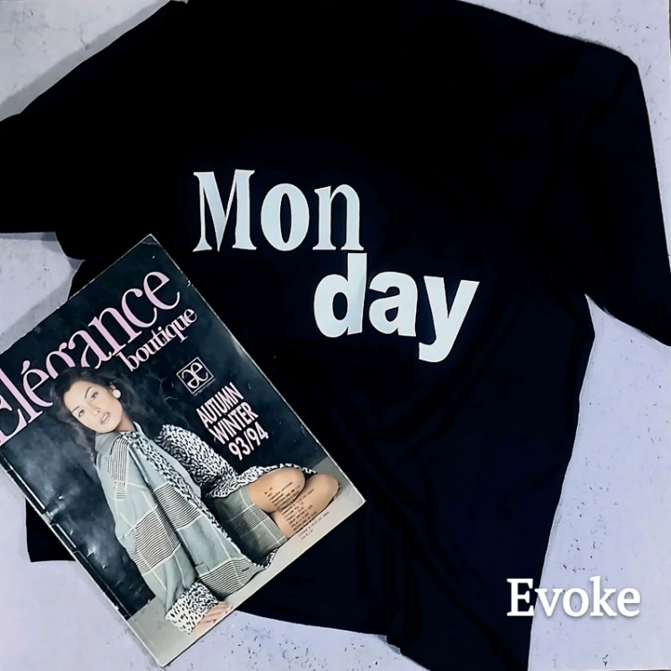 تیشرت Monday