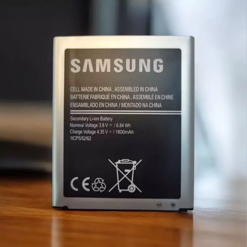 باتری گوشی سامسونگ مدل J111