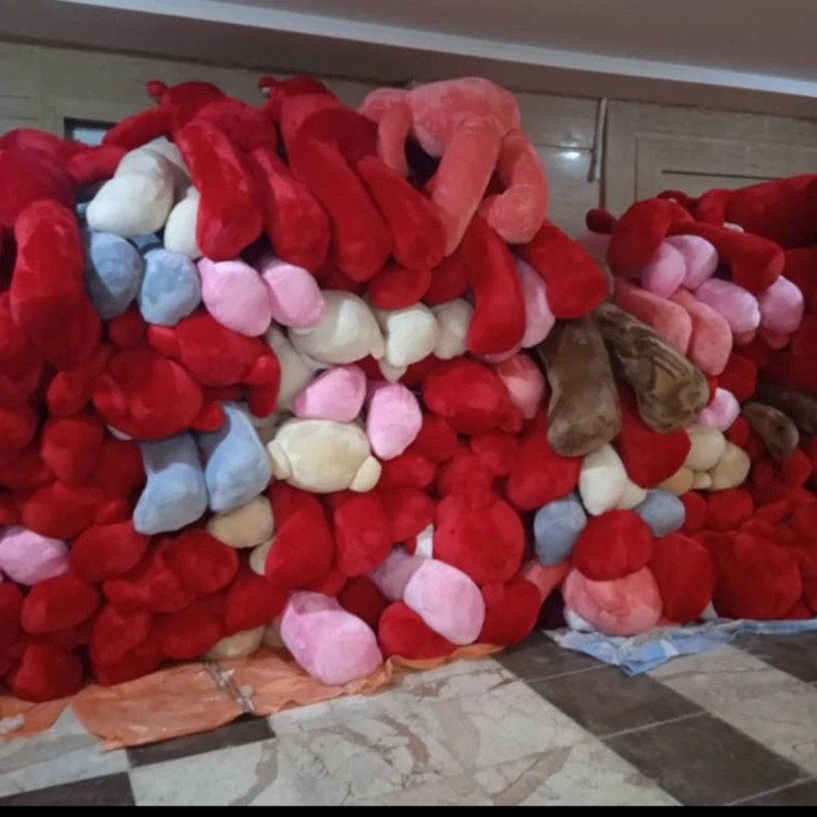 عروسک خرس یک متری لباس دار درجه یک وزیبا