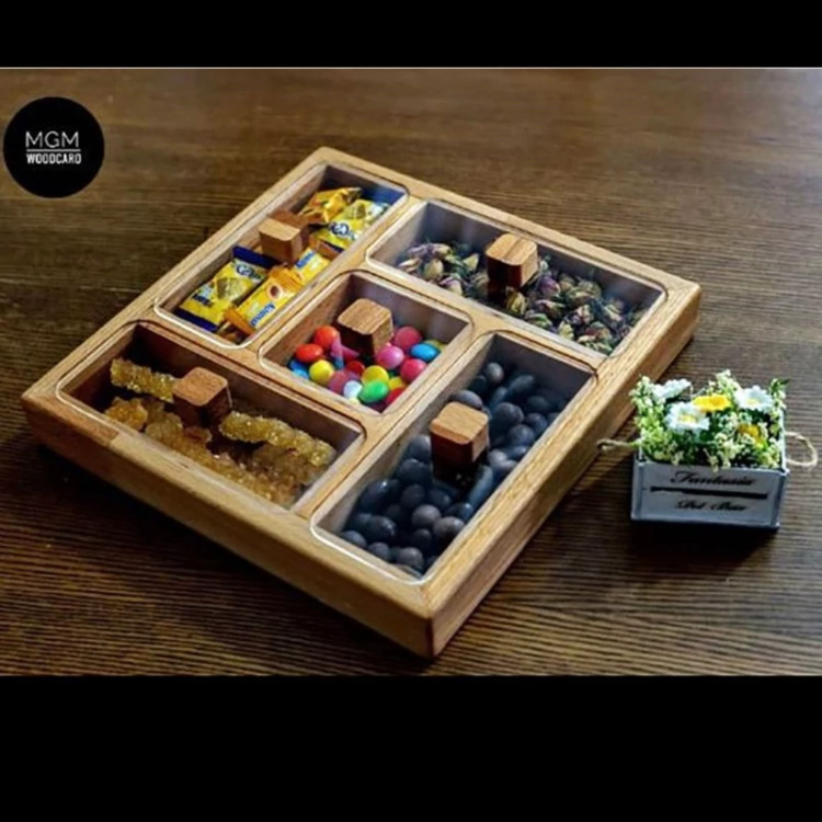جعبه پذیرایی یا تی بگ 5 خانه چوبی کد 11035