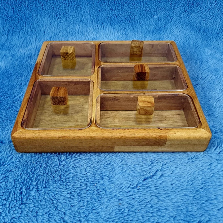 جعبه پذیرایی یا تی بگ 5 خانه چوبی کد 11025