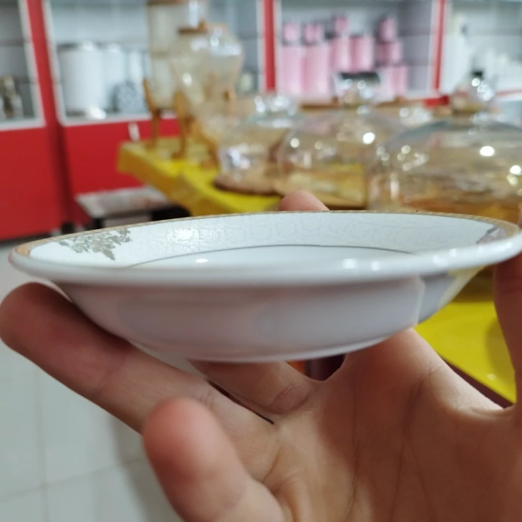 نعلبکی چینی طلایی پارس کد 476 بسته 6 عددی با ارسال رایگان