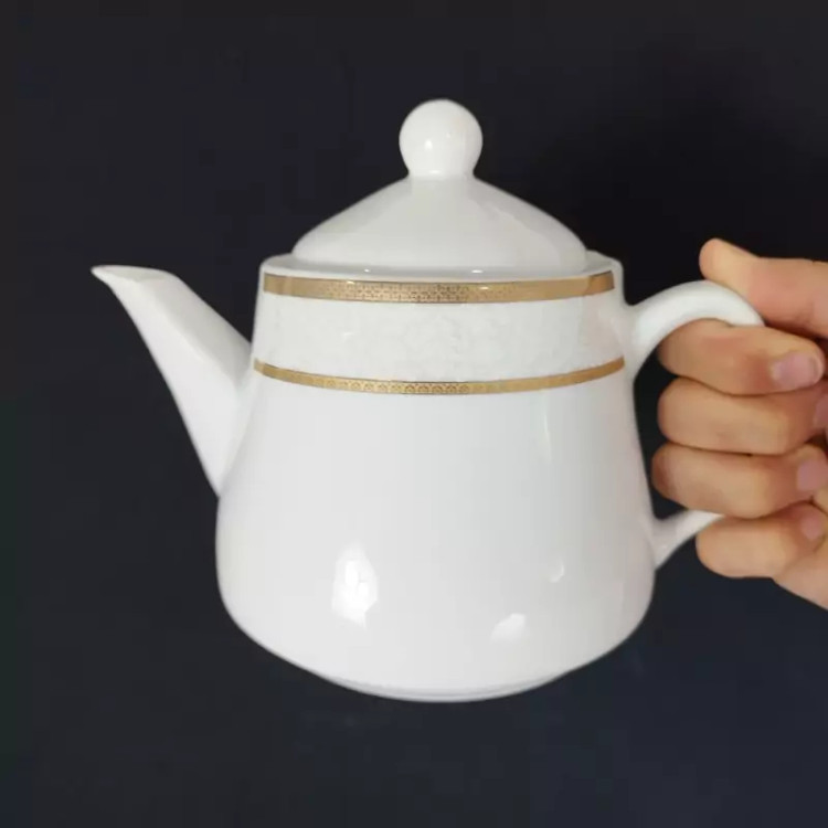 قوری چینی پارس طلایی مدل T3-706 ارسال رایگان