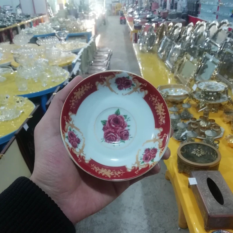نعلبکی چینی طرح معینی زرشکی رز بسته 6 عددی با ارسال رایگان