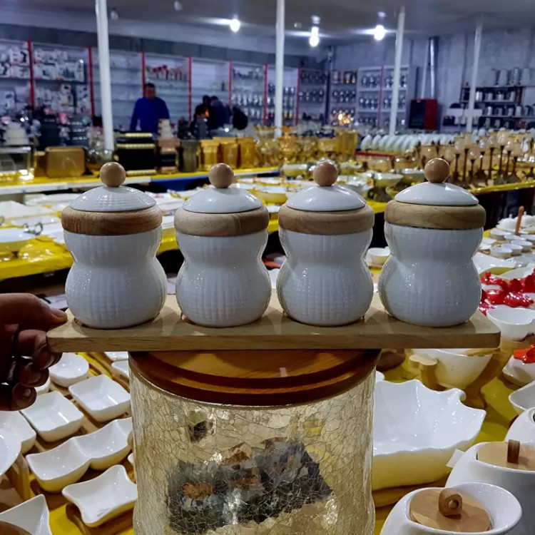 ست جا ادویه 4 تکه سرامیکی استنددار برند RIVER مدل 8-8585