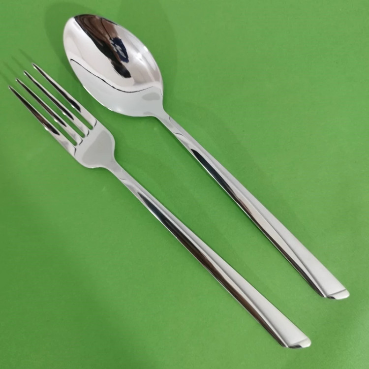 ست قاشق و چنگال 12 پارچه استیل گیلدا مدل ناخنی ارسال رایگان