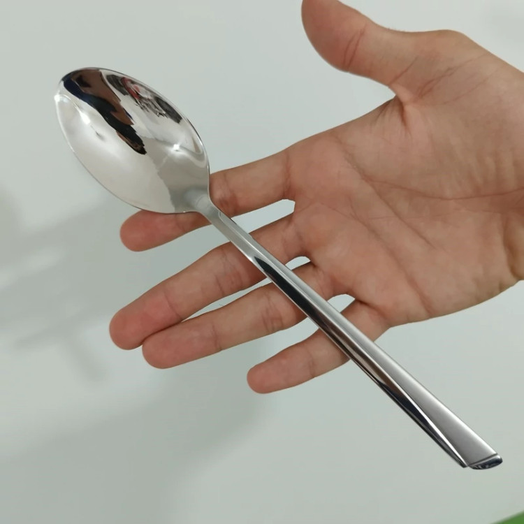 ست قاشق و چنگال 12 پارچه استیل گیلدا مدل ناخنی ارسال رایگان
