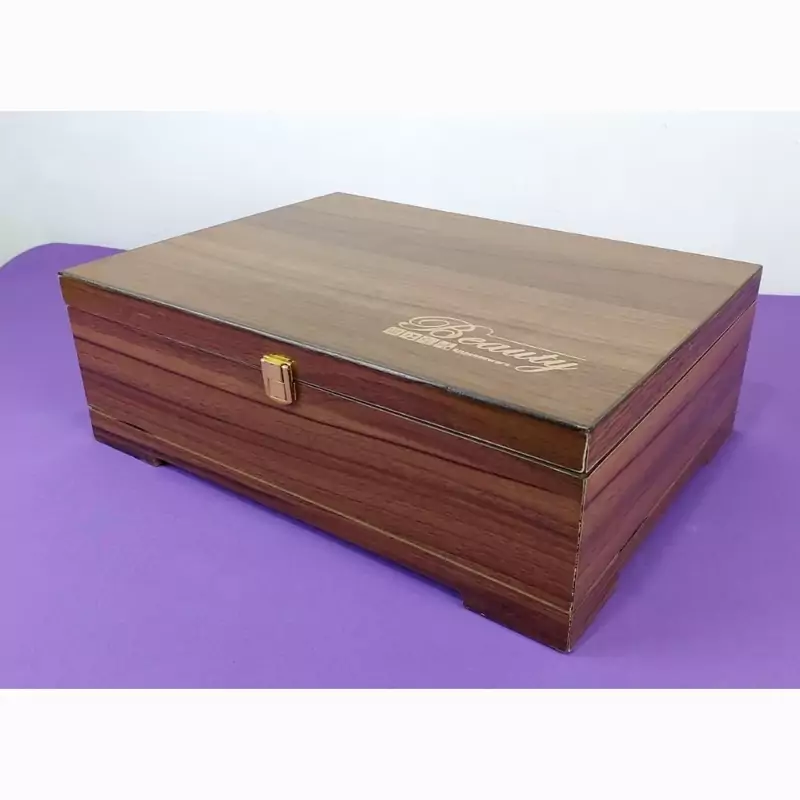 سرویس 146 پارچه براق طلایی کد 8004