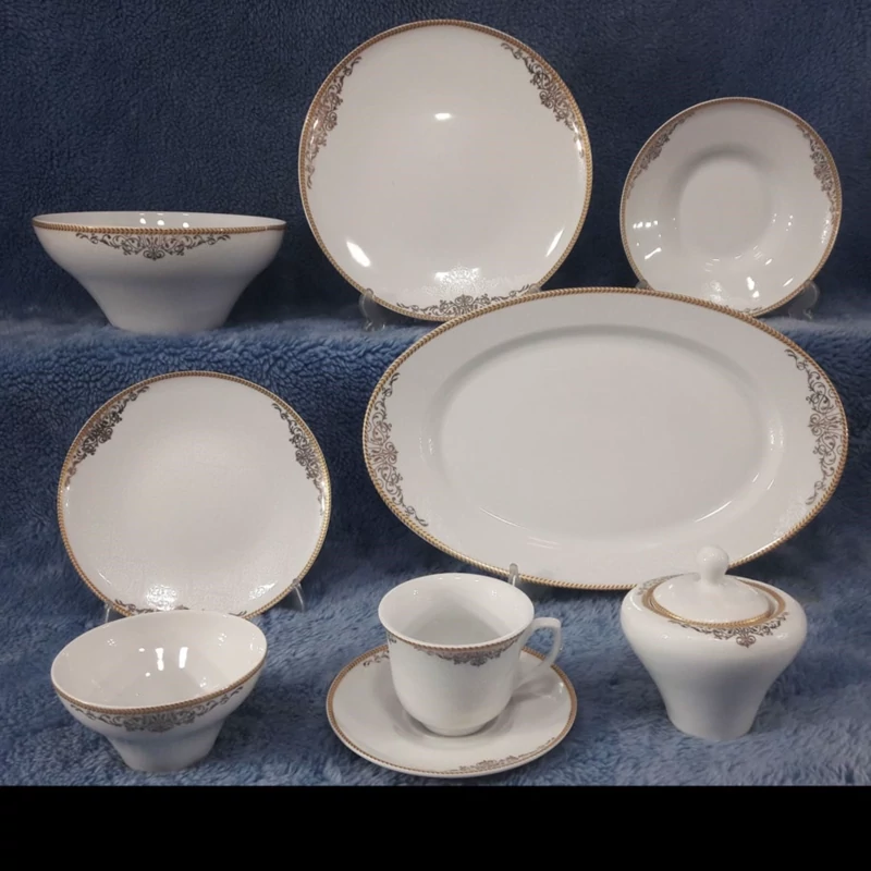 سرویس چینی 104 پارچه 12 نفره پردیس طرح مرسیا