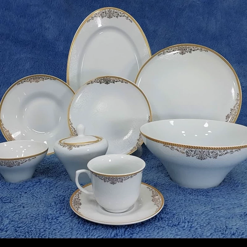 سرویس چینی104 پارچه 12 نفره پردیس طرح مرسیا ارسال رایگان