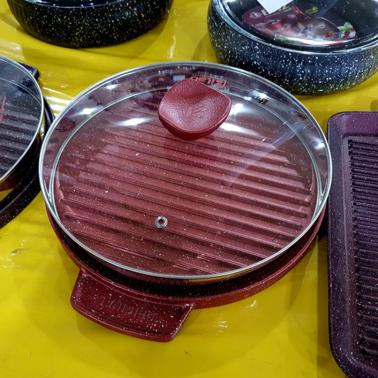 تابه گریل استیک پیلو PILAU رنگ قرمز شرابی سایز 28