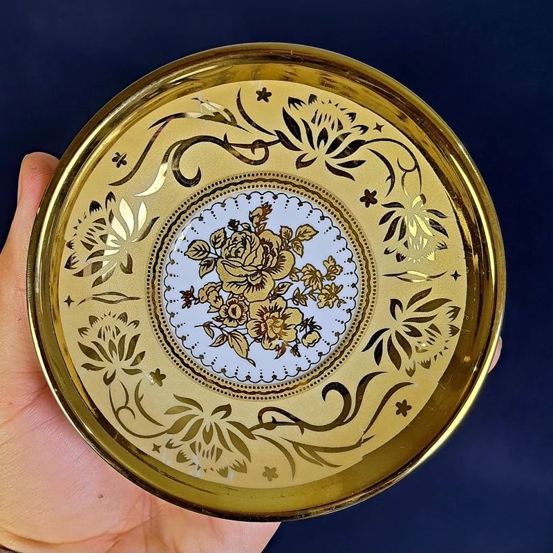 نعلبکی چینی طلایی کد 6 قالب درشت بسته 6 عددی با ارسال رایگان