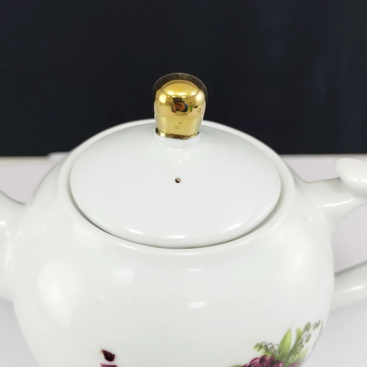قوری چینی تقدیس مدل گل سرخ سایز 8 ارسال رایگان