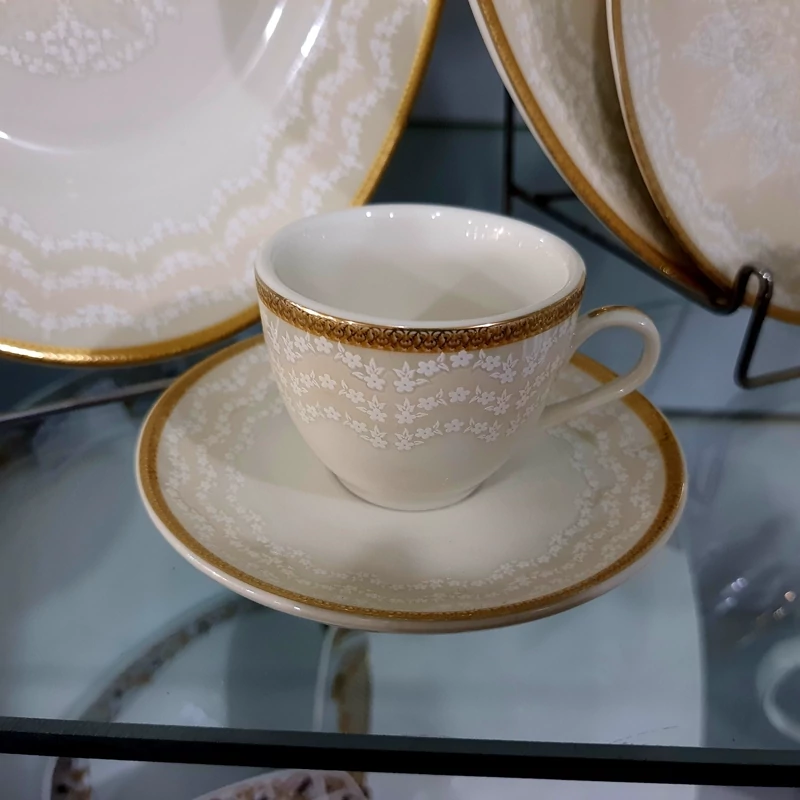 سرویس چینی 30 پارچه (6 نفره) پردیس کد 7006