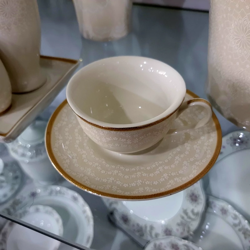سرویس چینی 30 پارچه (6 نفره) پردیس کد 7006