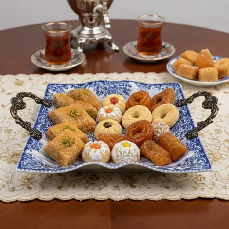 شیرینی خوری باواریا مدل گاردن بلو کد 3111 ارسال رایگان