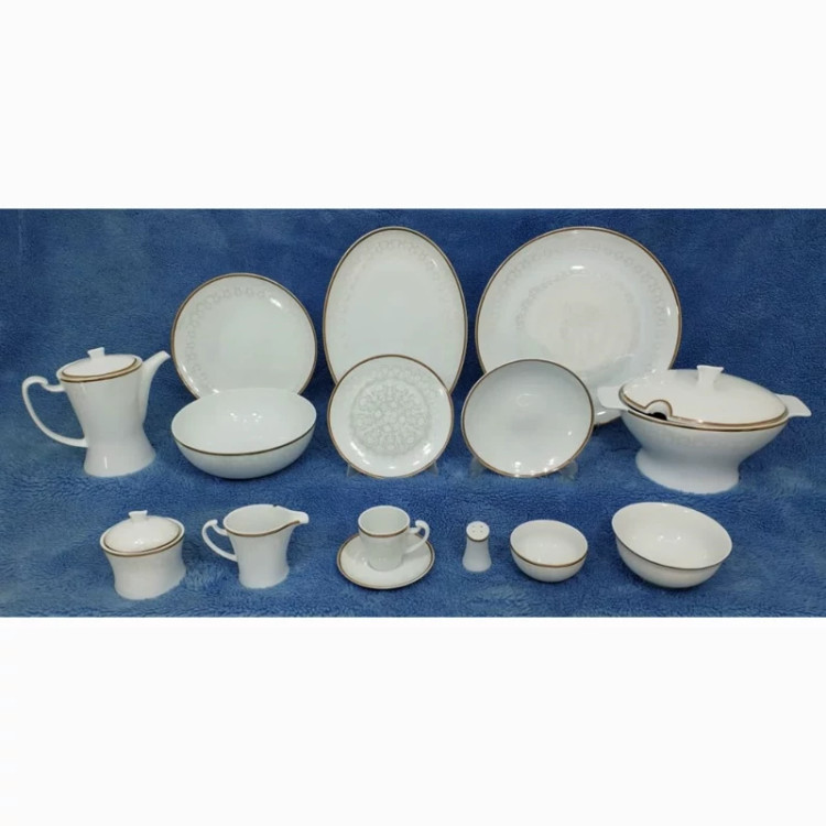 سرویس چینی دیپلمات 93 پارچه مدل نازنین طلایی (12 نفره) با ارسال رایگان