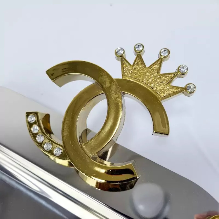 سینی استیل مستطیل نگار متوسط مدل شنل طلایی کد 452 ارسال رایگان