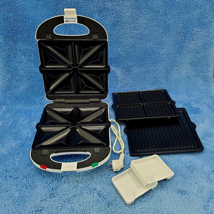 ساندویچ ساز 8 خانه دونالکس مدل DN-940 سفید