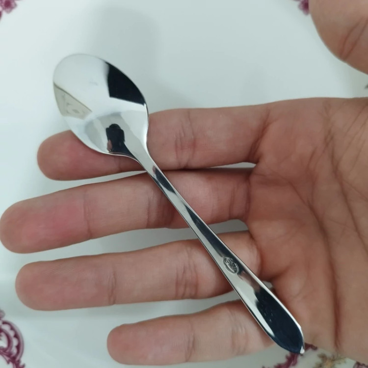 قاشق چای استیل نگیر گیلدا مدل الماسی کد 163 بسته 12 عددی ارسال رایگان