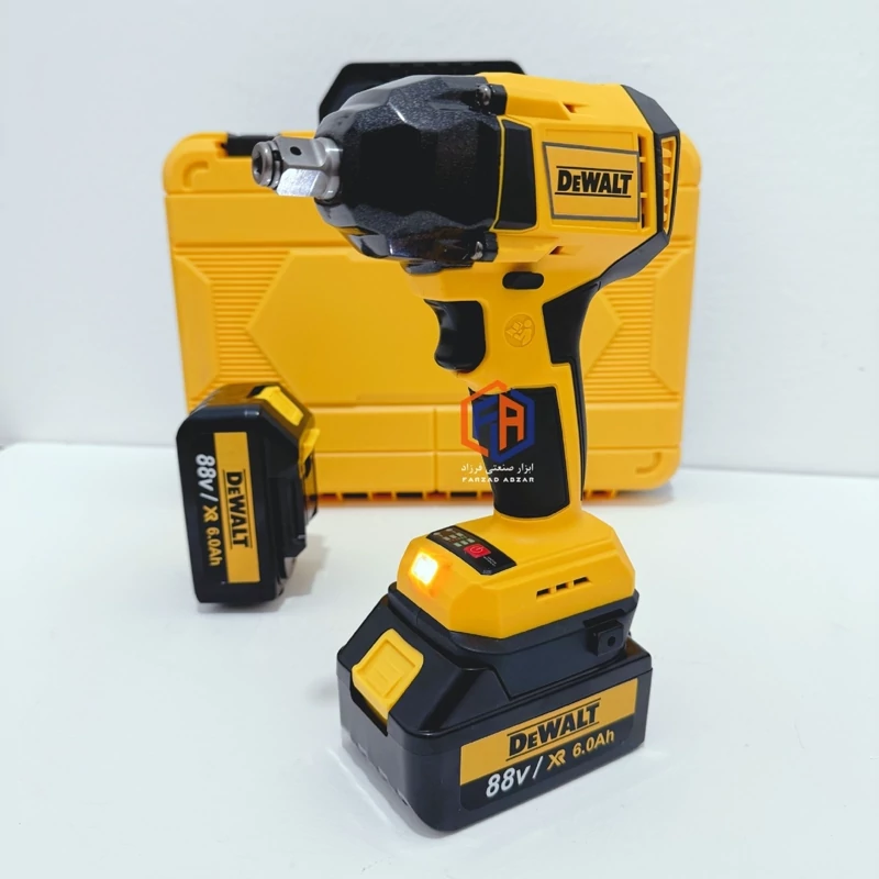 بکس شارژی صفحه دیجیتالی دیوالت 1200 نیوتن مدل DEWALT-1200