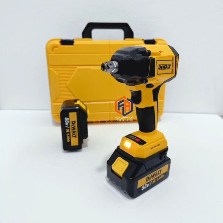 بکس شارژی صفحه دیجیتالی دیوالت 1200 نیوتن مدل DEWALT-1200