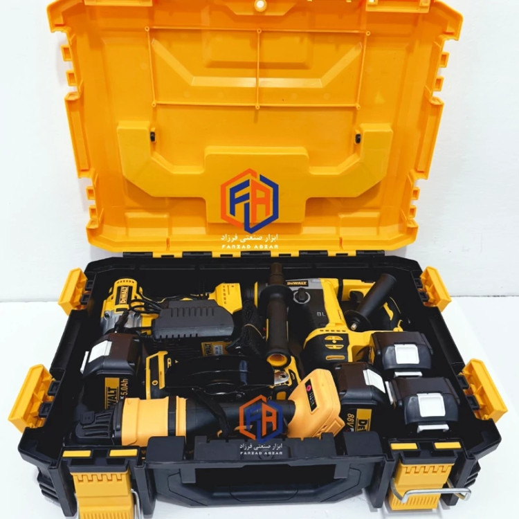 پک چهار قلوی دیوالت 4 باتری مدل DEWALT88