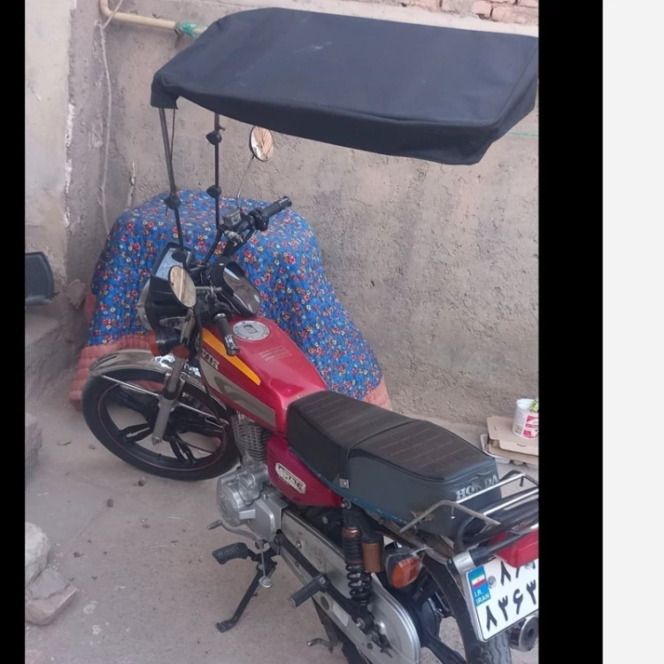 سایبان روی طلق جهت جلوگیری از باران وآفتاب به سر دونفره