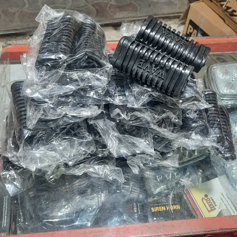 لاستیک رکاب جلو فابریکی  انواع ویو