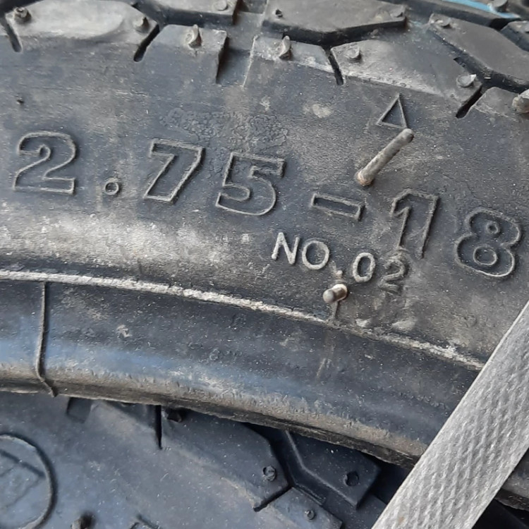لاستیک 275در18گل زنبوری جلو هندا احسان شکاری وسیجی ال