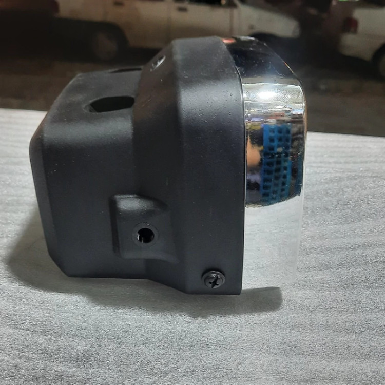 ست کاسه خالی به همراه زه چراغ شرکتی بسته شده