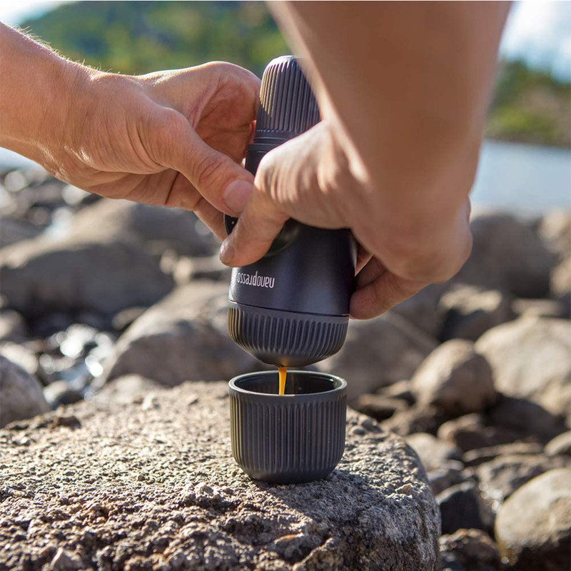 اسپرسوساز سفری واکاکو مدل Nanopresso به همراه کیف حمل