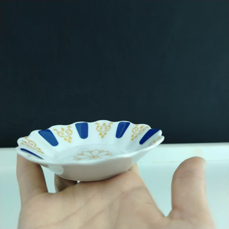 نعلبکی چینی واتسون طرح محرمات ستاره آبی در 3رنگ بسته 6 عددی با ارسال رایگان