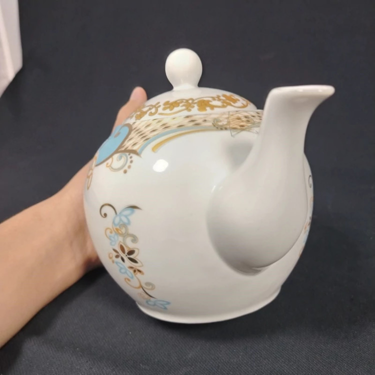 قوری چینی واتسون مدل صدف کد 05 بزرگ در 3رنگ ارسال رایگان