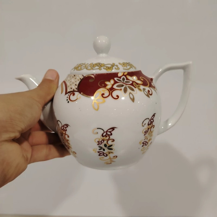 قوری چینی واتسون مدل صدف کد 04 متوسط در 3رنگ ارسال رایگان