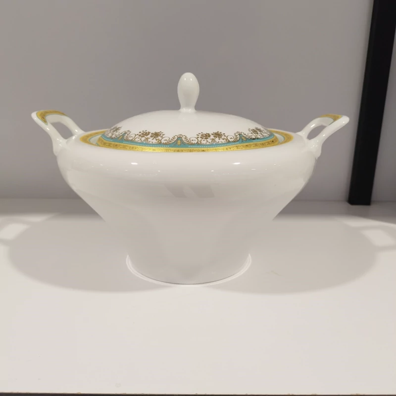 سرویس چینی 134 پارچه چینی پارس مدل رژینا کد 223 با ارسال رایگان