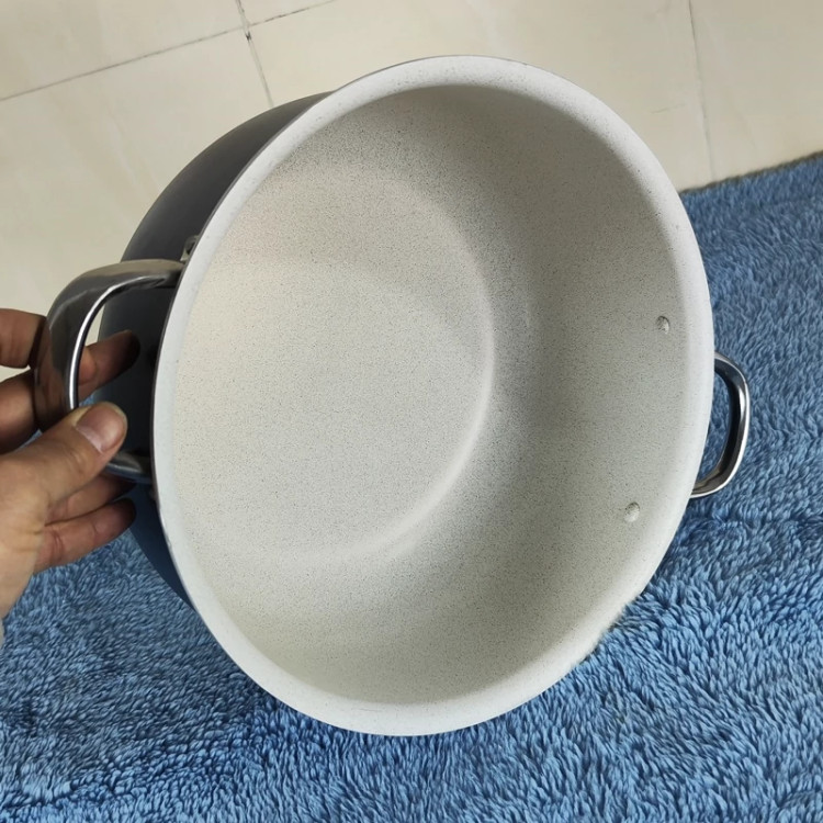 قابلمه گرانیتی سایز 28 سرمه ای درب پیرکس لاوان با ارسال رایگان