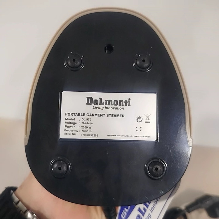 بخارگر دستی دلمونتی مدل DL- 970 با ارسال رایگان