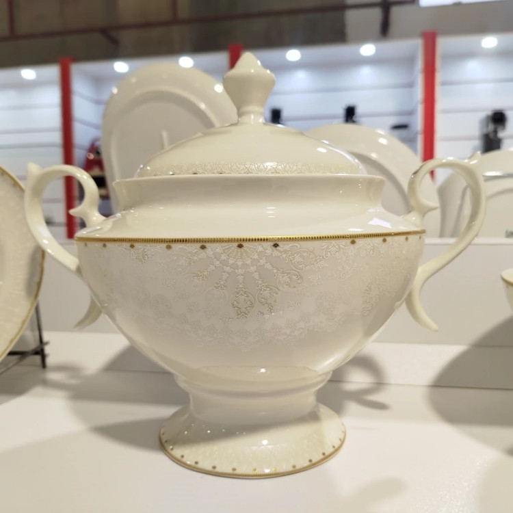 سرویس 168 پارچه (26 نفره) پردیس کد 6012B با ارسال رایگان