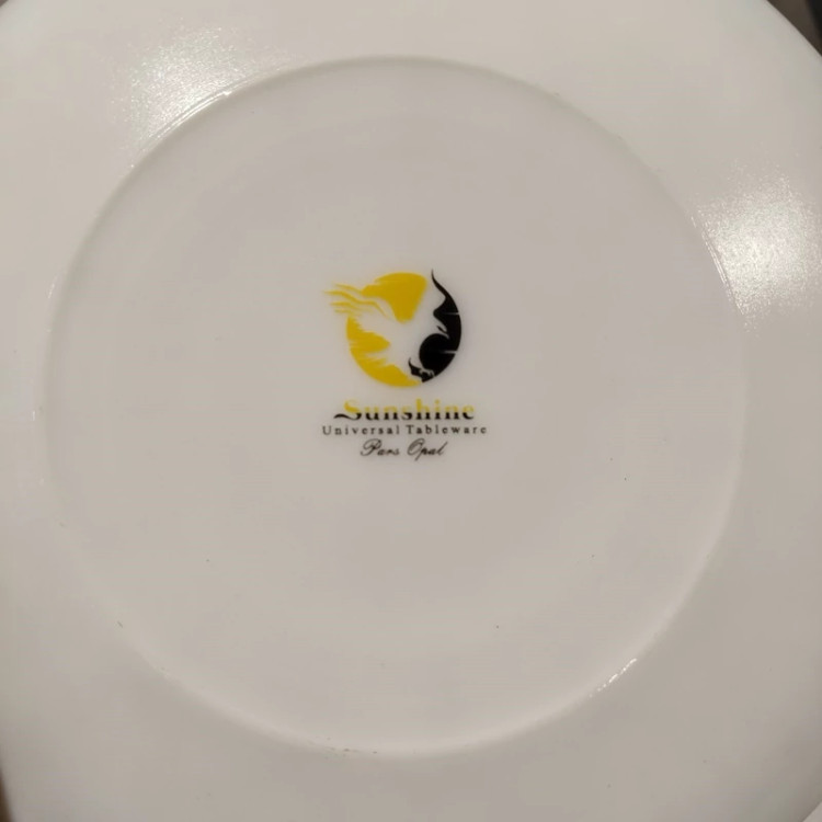 سرویس 168 پارچه (26 نفره) پردیس کد 6012B با ارسال رایگان