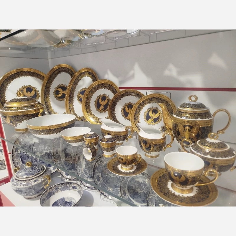 سرویس چینی 18 نفره 135 پارچه باواریا کد 507 با ارسال رایگان