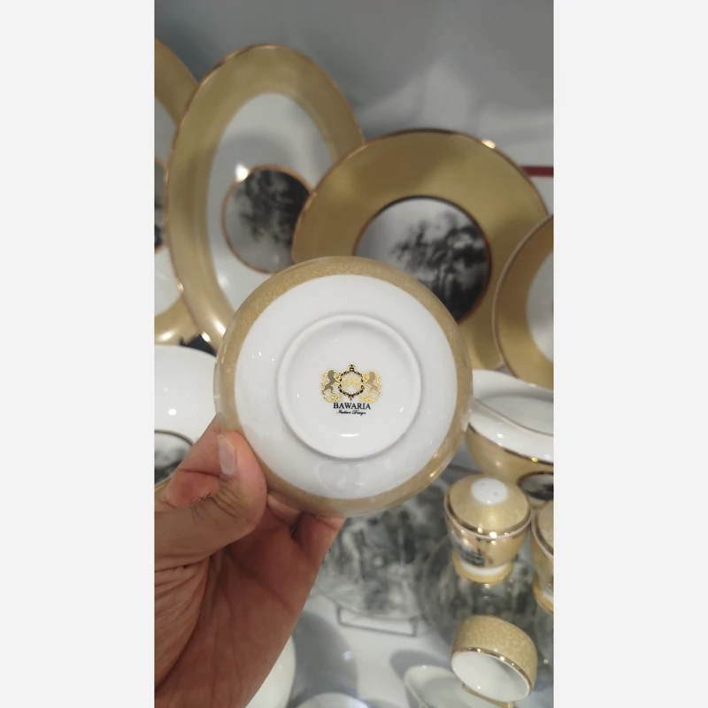 سرویس چینی 18 نفره 135 پارچه باواریا کد 528 با ارسال رایگان
