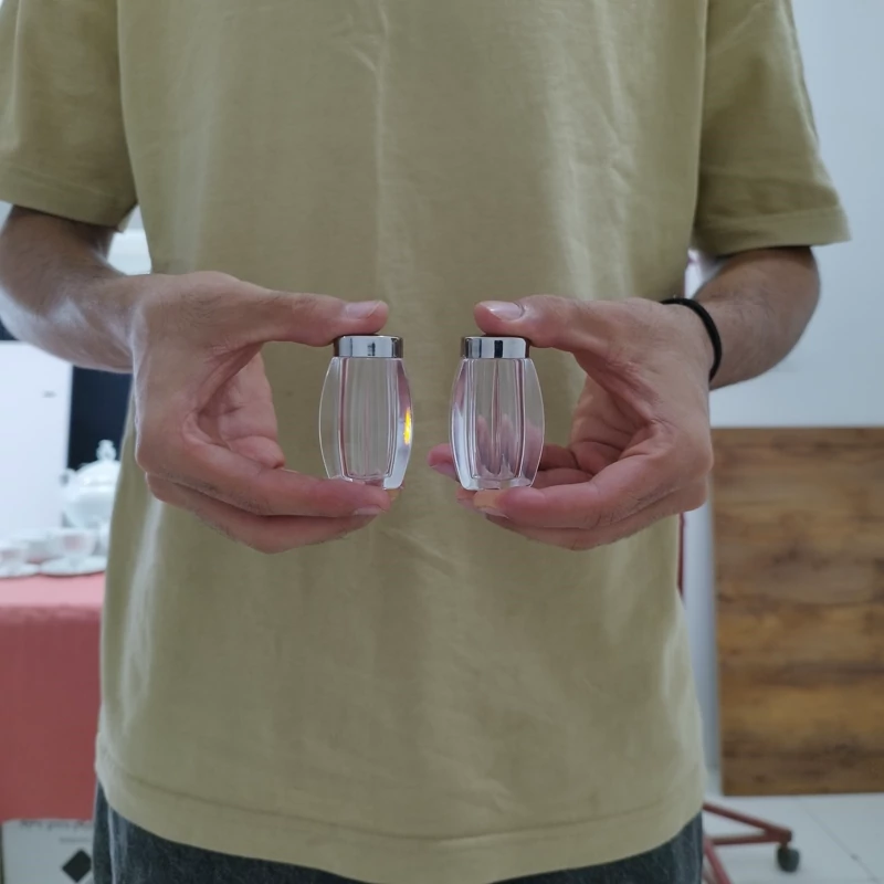 نمکپاش جفتی اکرولیک مدل یاس با ارسال رایگان