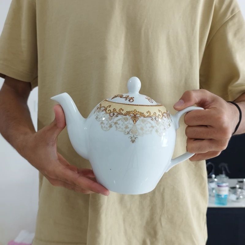 قوری چینی گلدیس مدل صدفی طلایی بزرگ ارسال رایگان
