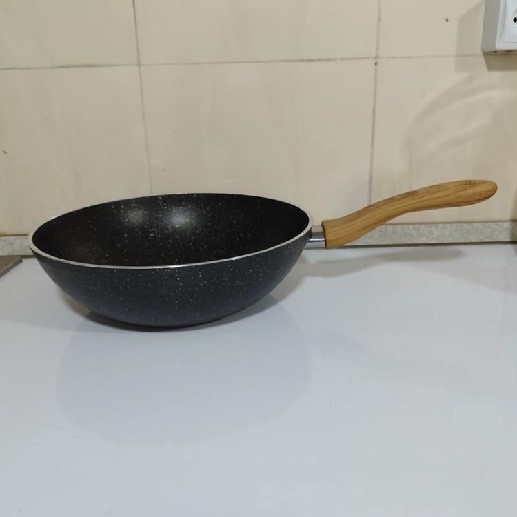تابه ووک سایز 28 عمیق EVIZ اویز مدل فورج السا مشکی با ضمانت 12 ماهه ارسال رایگان