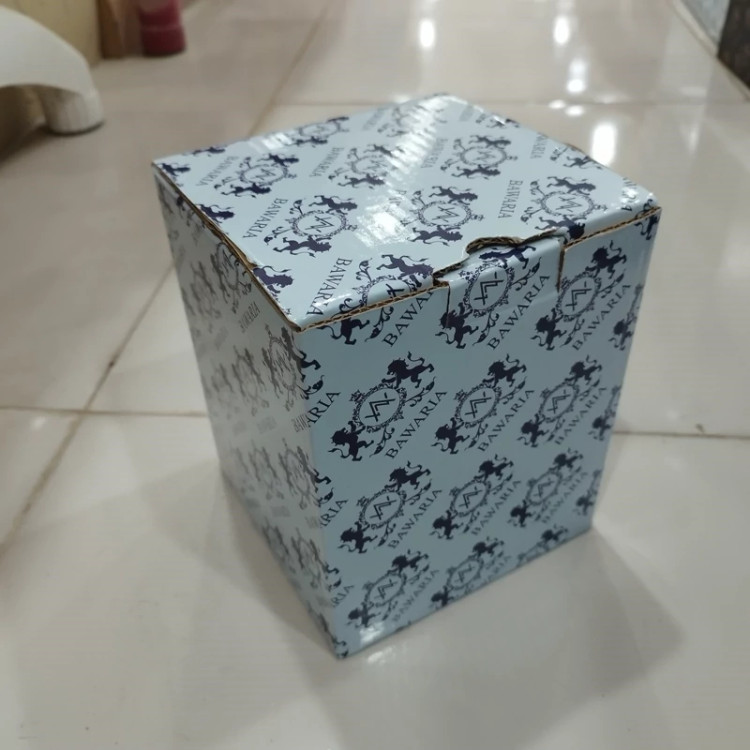 شکلات خوری سه پایه چینی BAVARIA بزرگ مدل پرنس 155p با ارسال رایگان