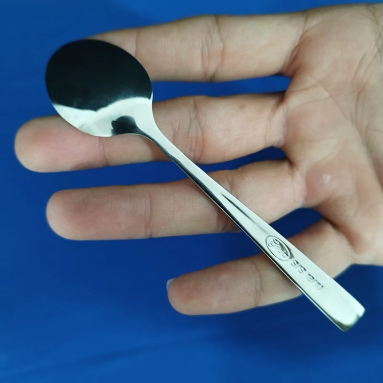 قاشق چای استیل نگیر گیلدا طرح شیکاگو GILDA بسته 12 عددی با ارسال رایگان
