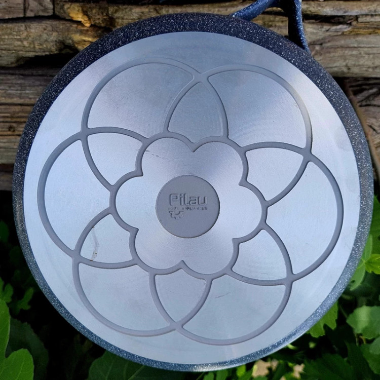 تابه گرانیتی تک دسته سایز 26 پیلو خاکستری PILAU مدل اسنوهپی