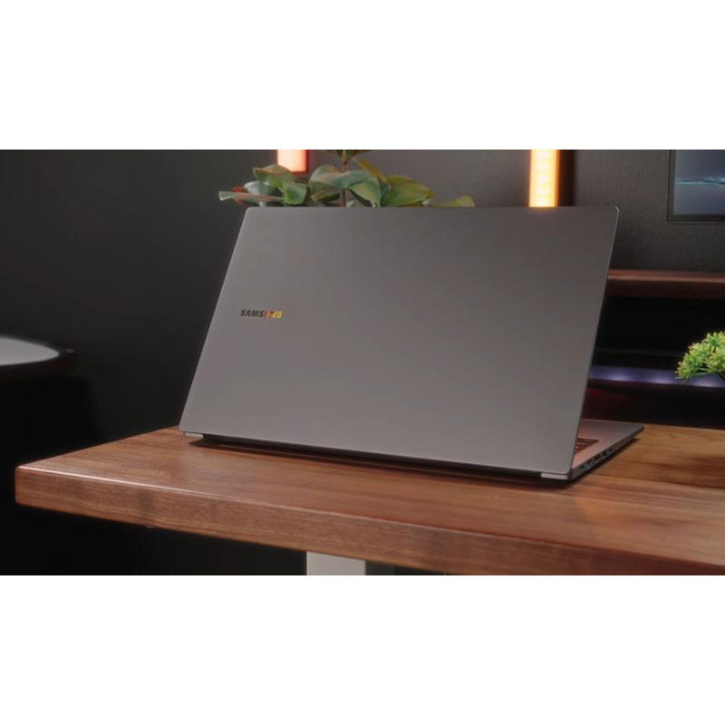 لپ تاپ 15.6 اینچی سامسونگ مدل Galaxy Book4-Core 7 150U-16GB LPDDR4x-512GB SSD-IPS-Backlit-Fingerprint